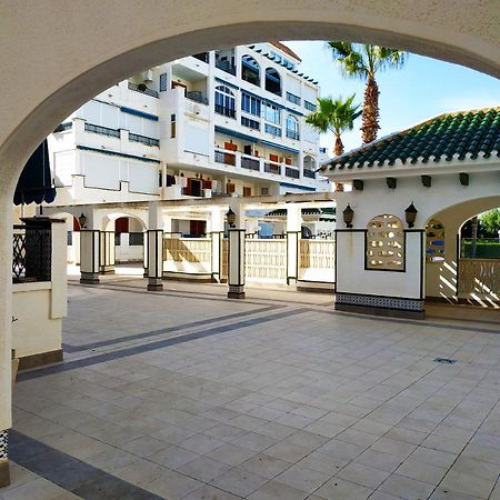 Квартира С Одной Спальней В 300 Метрах От Моря La Mata  Esterno foto